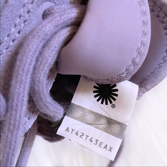 UGG Women’s LA Cloud Low Sneakers In June Gloom - Picture 8 of 9